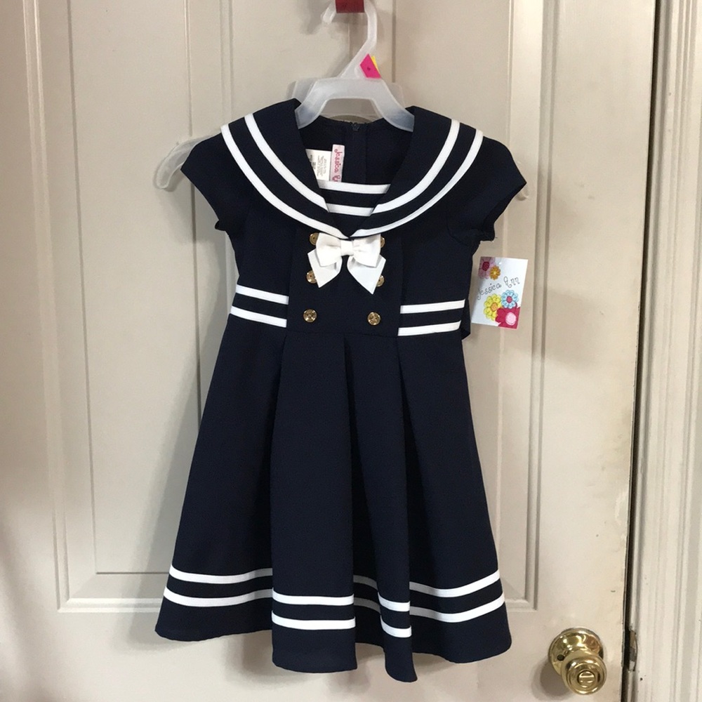 Navy and while sailors dress